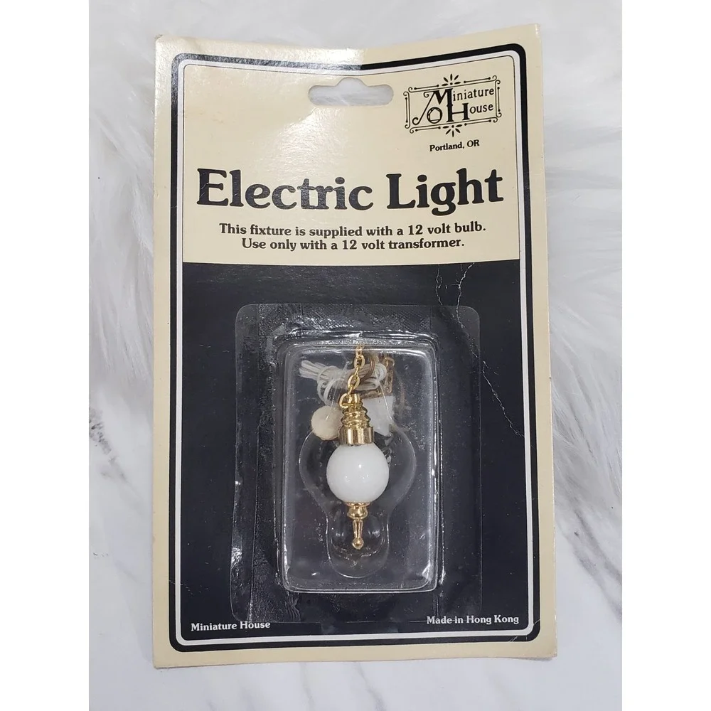 Dollhouse Miniatures Vintage 12V Miniature House White Globe Ceiling Swag Light